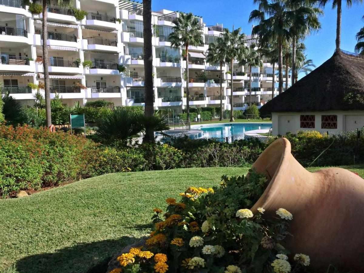 Apartamento Mi Capricho Sitio de Calahonda Bagian luar foto